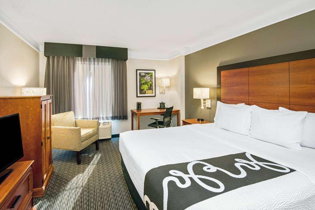 La Quinta By Wyndham San Antonio Airport Hotell Rum bild